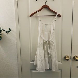 Cute white summer dress!